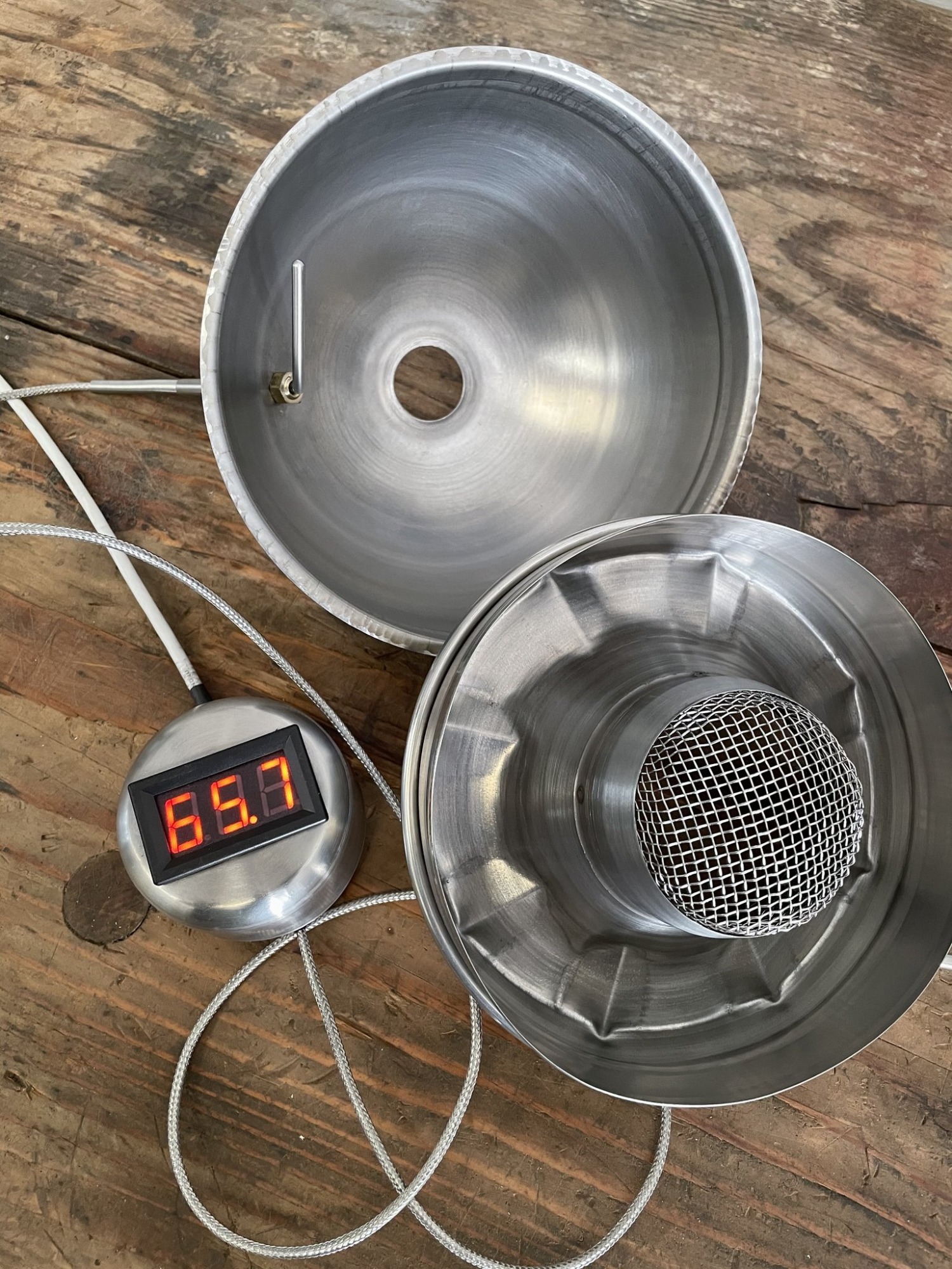 Hive Cascabel Digital Dome Coffee Sample Roaster Celsius Model Crema