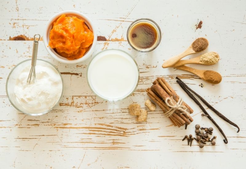Pumpkin Spice Latte - makea kurpitsalatte