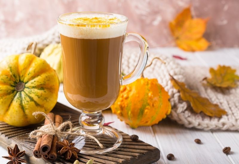 Pumpkin Spice Latte - makea kurpitsalatte