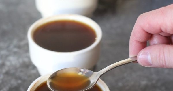 Tutustu cupping-menetelmään ja opas kahvin maisteluun.