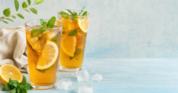 Kylmäuutettu tee - Cold Brew jäätee